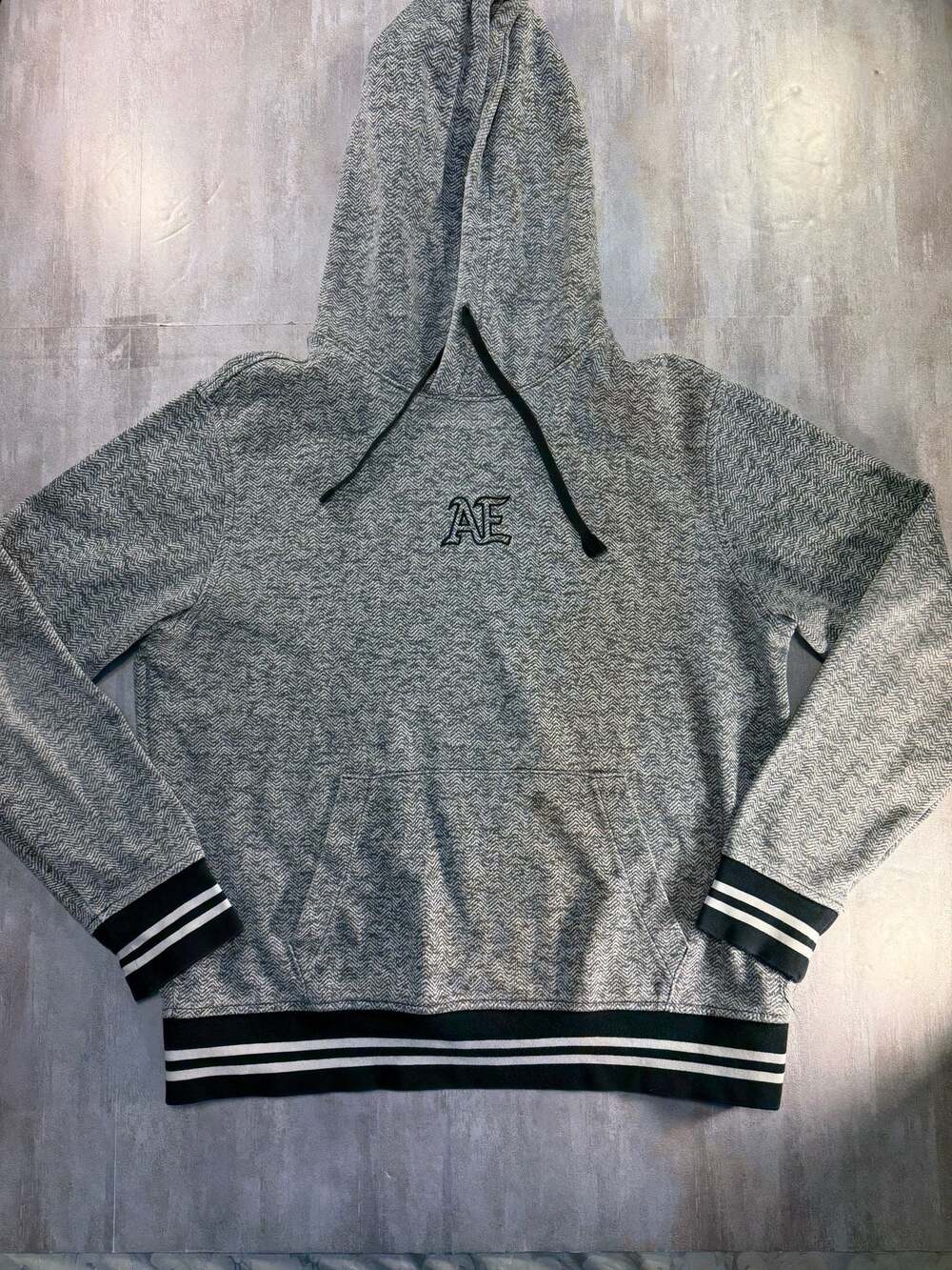 American Eagle Herringbone Pullover Hoodie Size Medium